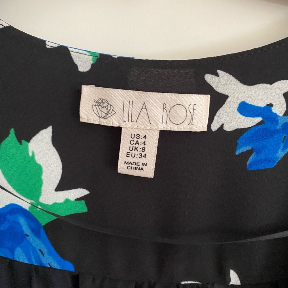 Romper - Picture 2 of 3